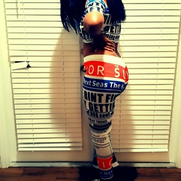 Two piece set - Picture 4 of 4